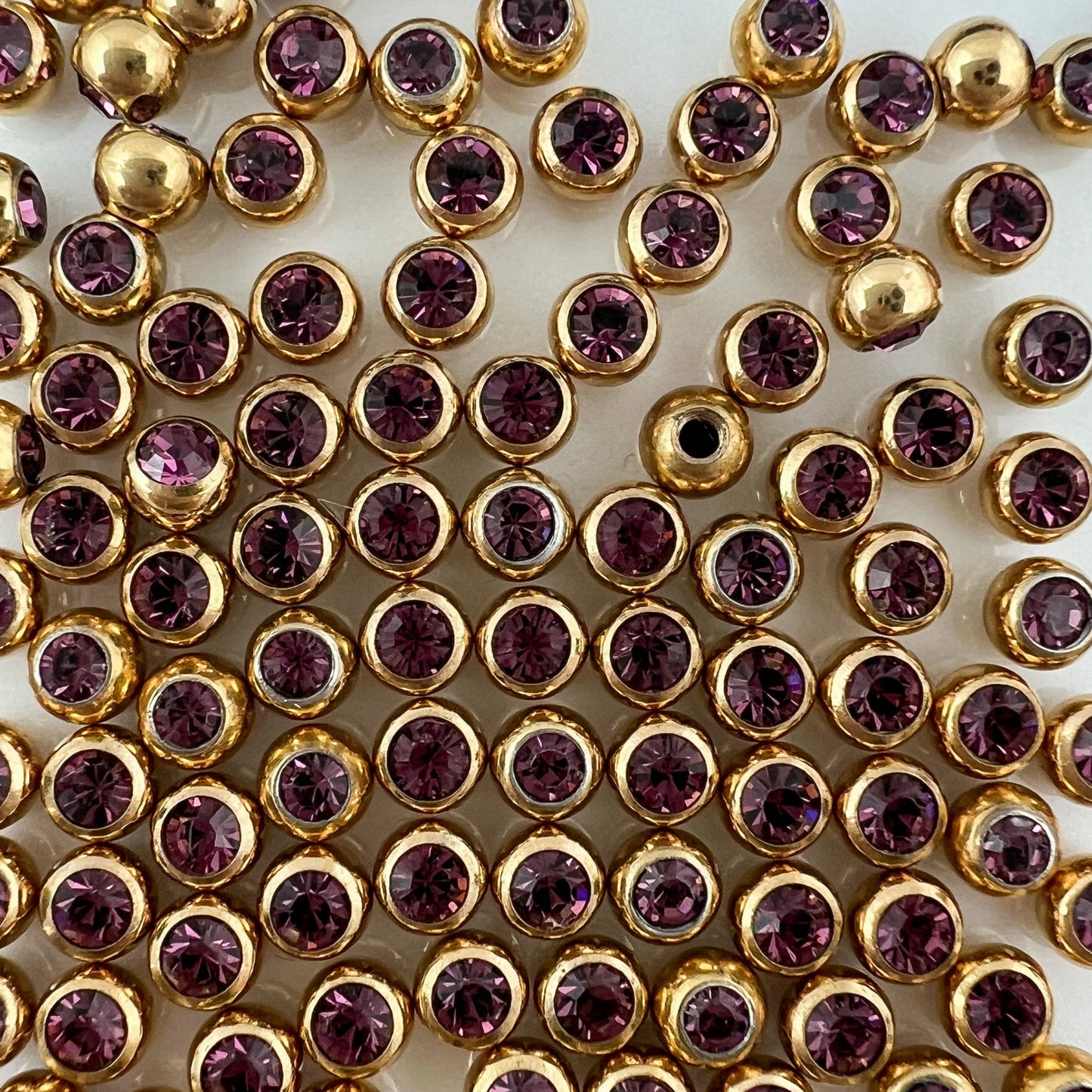 Amethyst Gold Round 16 Gauge