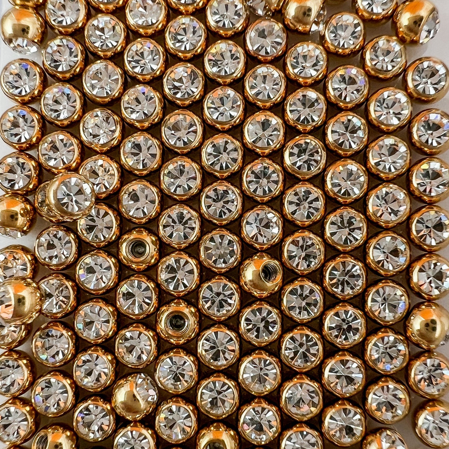 Crystal Gold Round 16 Gauge