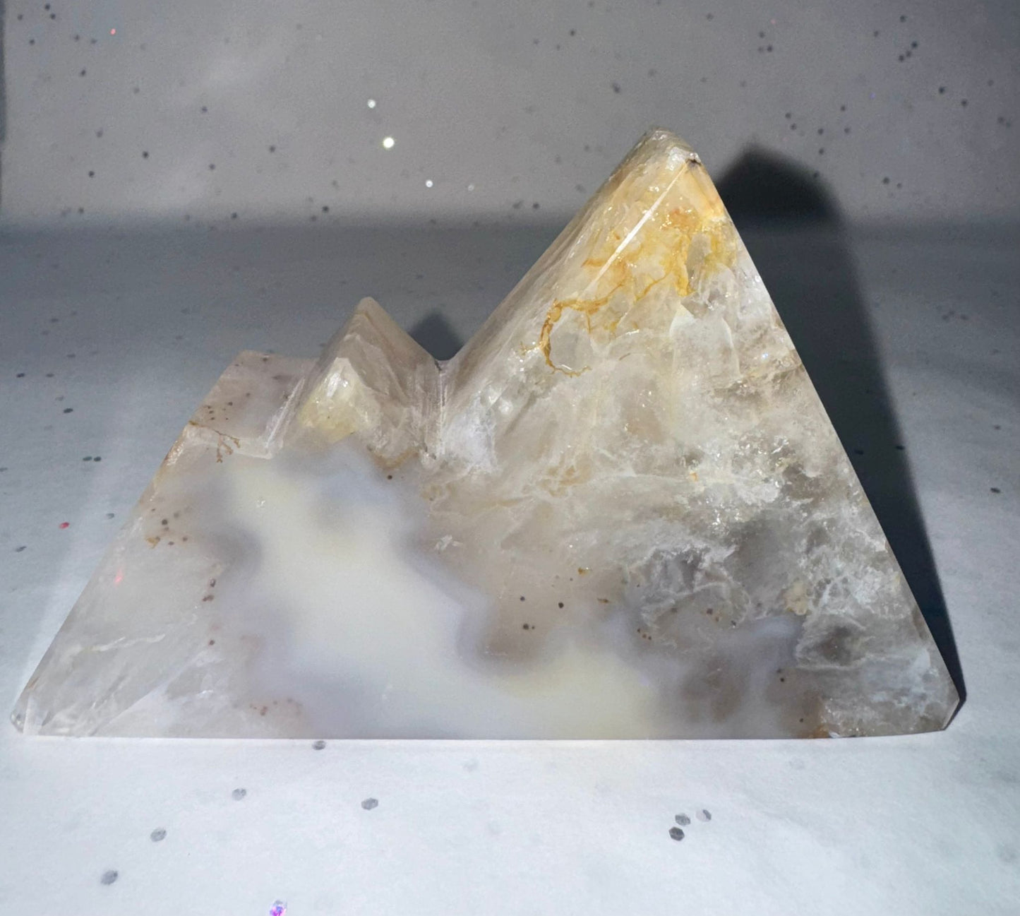 Natural Agate Mountain Carving