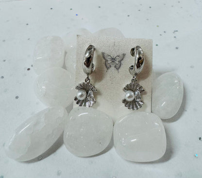 Silver Clam Shell Earrings
