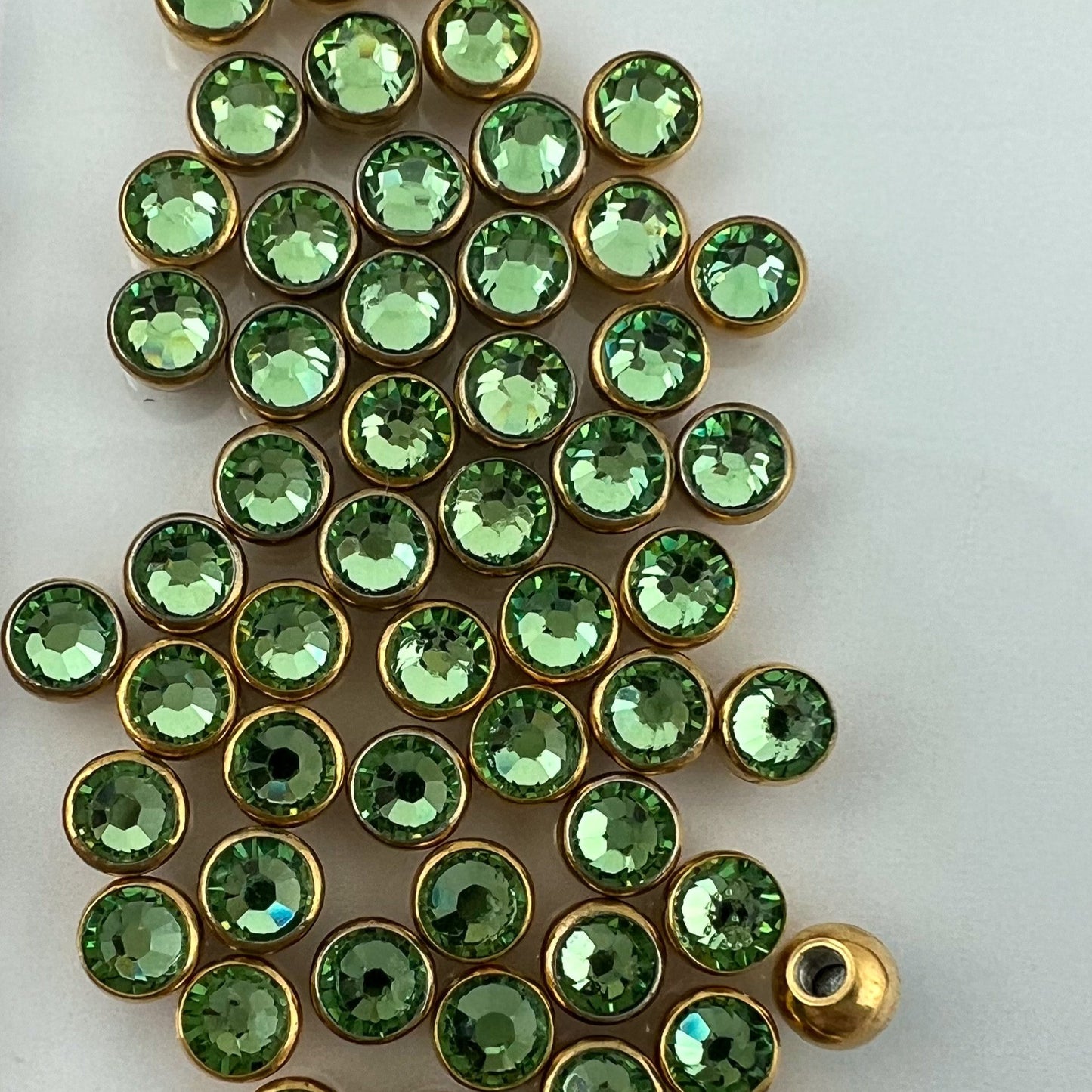 Peridot Gold Flat 16 Gauge